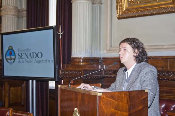 Christian Castillo en audiencia en el Senado: “Hablemos de derechos en serio”