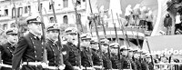 Un desfile militar nac & pop