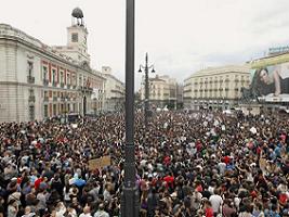 Estado Español: Cientos de miles marcharon contra la Reforma Laboral