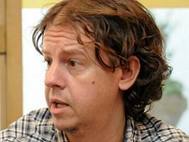 "Es una burla contra usuarios y trabajadores"