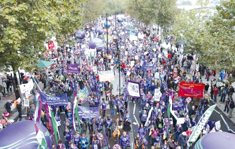 Gran Bretaña: multitudinaria marcha contra los recortes
