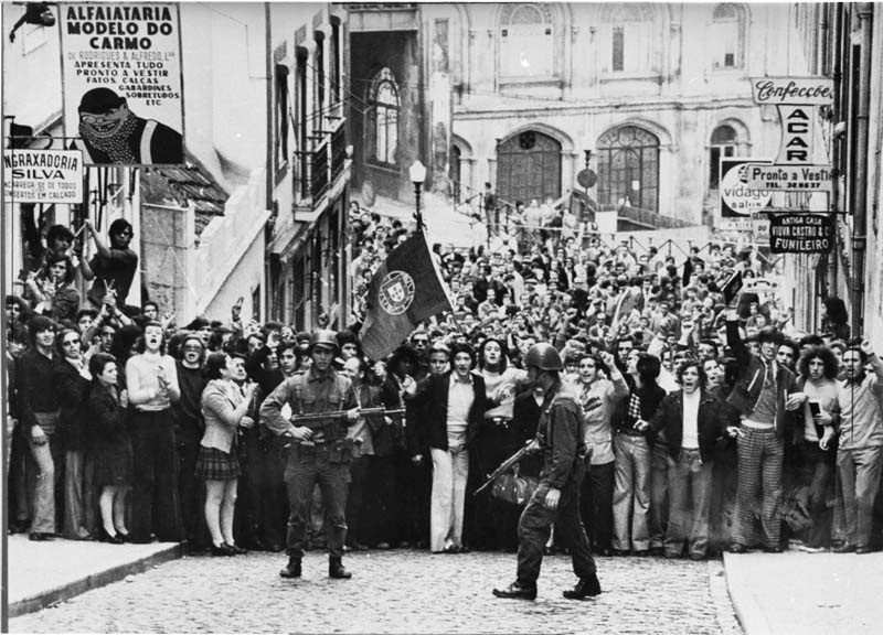 Revolución y “contrarrevolución democrática” en Portugal