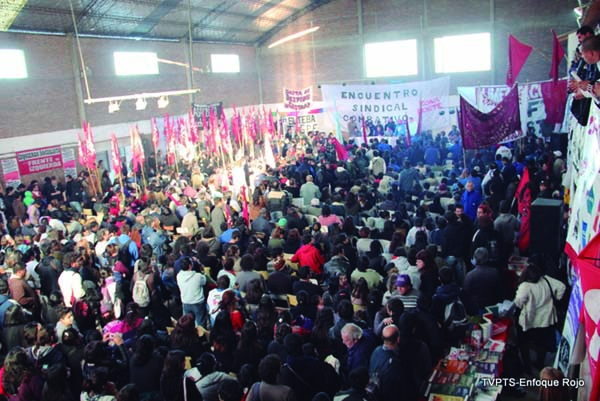 Cientos de trabajadores en el Encuentro Sindical Combativo