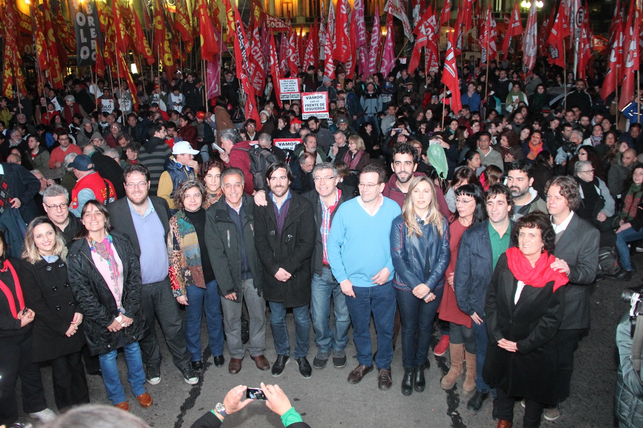 1º de Mayo: el Frente de Izquierda se moviliza a Plaza de Mayo contra el ajuste y los tarifazos