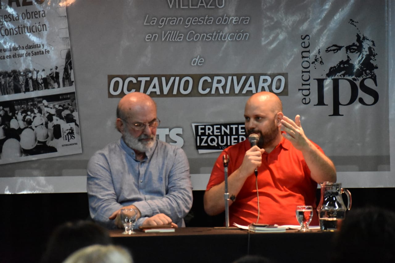 A sala llena se presentó el libro Villazo de Octavio Crivaro