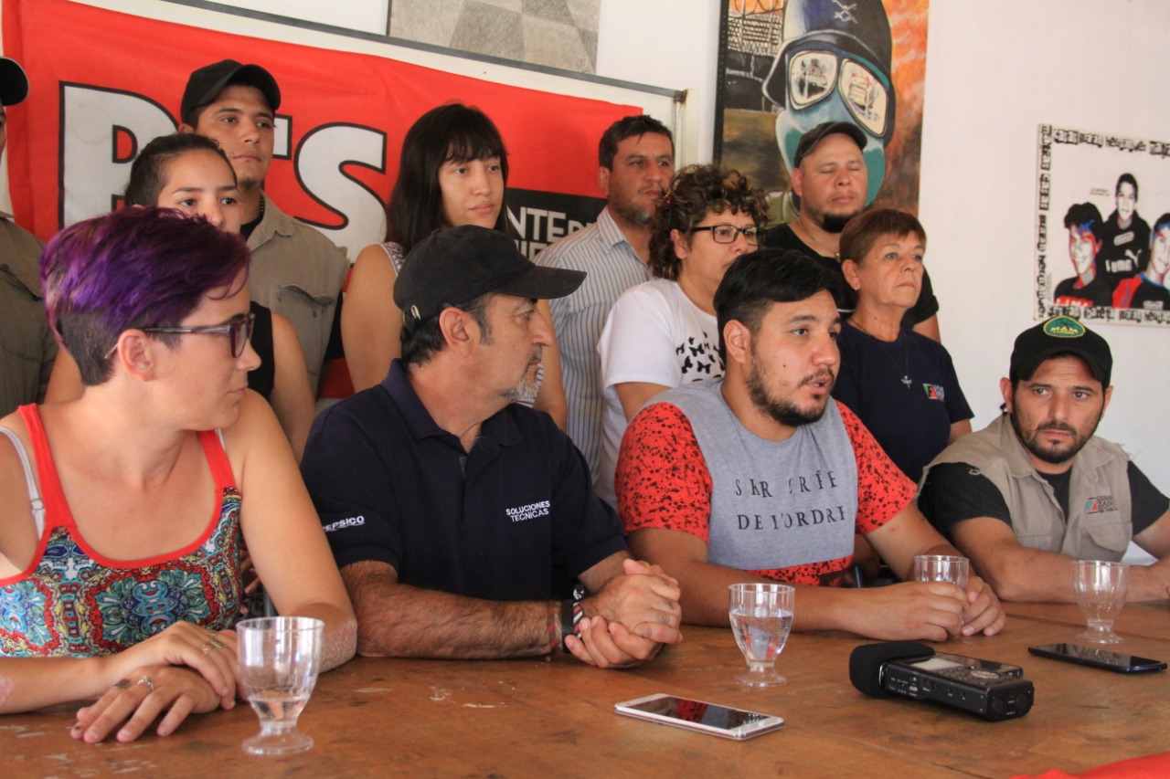 El Frente de Izquierda presentó sus candidatos y propuestas en Centenario
