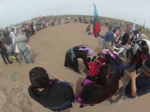 En la “caravana al corazón de Vaca Muerta” Raúl Godoy se solidarizó con comunidad mapuche Campo Maripe