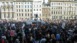 Los estudiantes ganan las calles británicas