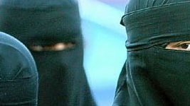 Prohibición del velo: ¿defensa de los derechos de la mujer o hipocresía imperialista?