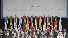 Capitulación ante el golpe derechista en Paraguay