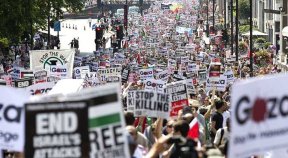 Londres: Una marea de banderas palestinas recorrió las calles 