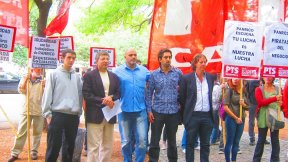 Concentración en embajada del Estado español en apoyo a trabajadores de Panrico Barcelona