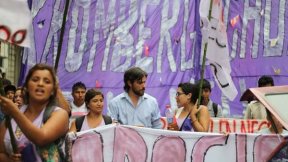 Exigen la presencia de Tomada en el Congreso y la prohibición de despidos