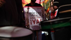 Christian Castillo participó de una nueva jornada por el Boleto Educativo Gratuito