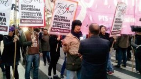 Continúa la lucha de los despedidos de Felfort