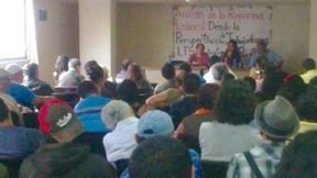 México: Foro contra la reforma laboral