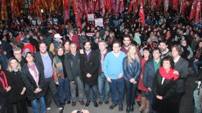 1º de Mayo: el Frente de Izquierda se moviliza a Plaza de Mayo contra el ajuste y los tarifazos