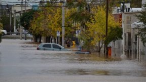 Exigimos subsidios inmediatos a los damnificados y un plan de obras públicas para la construcción de viviendas, escuelas, hospitales e infraestructura