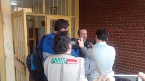 Votó Raúl Godoy, el primer candidato a diputado del FIT en Neuquén