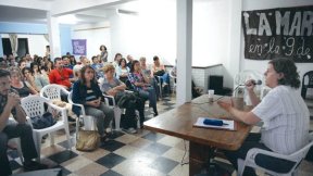 Importante charla con Christian Castillo en el SUTEBA La Plata