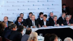 Restricciones democráticas y ataque al derecho de huelga