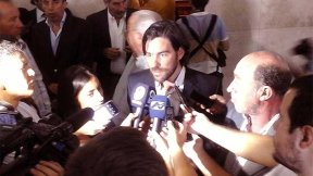 Nicolás del Caño participó de la Audiencia de la Junta Electoral y reclamó que se cumpla con la regulación de la publicidad electoral