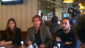 Guillermo Córdoba del FIT: “Si asumimos como funcionarios seguiremos ganando lo mismo que como docentes".
