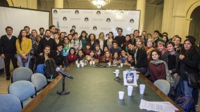 Llegaron a la Legislatura denuncias de estudiantes secundarios contra la policía y la represión