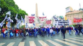 Enfrentemos el ataque a los trabajadores y el pueblo