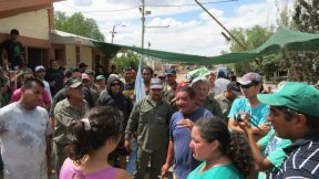 Cecilia Soria acompaña reclamo de municipales de Lavalle