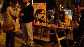 Nicolás del Caño cerró su campaña caminando por los barrios
