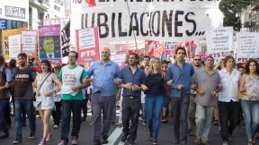 Del Caño: “Hoy marchamos contra la política represiva del Gobierno nacional”