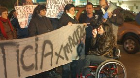 Marcha a un mes de la muerte de un joven baleado por un policía retirado