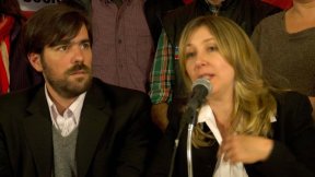 Bregman y Del Caño: “El endeudamiento del macrismo con la banca internacional es una megaestafa”