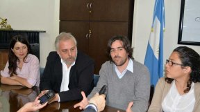 Salario mínimo de $9000 y aumento de emergencia para todos los trabajadores