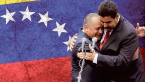 Entre la tensión y la transición política