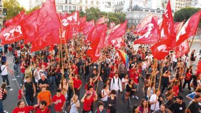 La izquierda ganó la Plaza