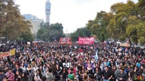 Chile: Una juventud sin miedo que no se cansa de salir a las calles