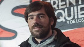 Nicolás del Caño, precandidato presidencial del Frente de Izquierda, visitó Paraná
