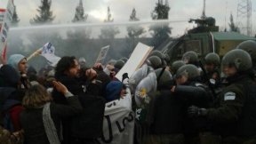 Christian Castillo: 'Berni nos ataca por defender a los trabajadores de Lear'