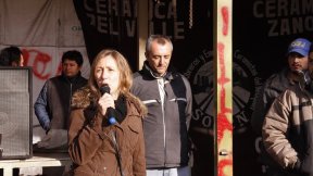 Diputada nacional apoya a los obreros de Cerámica Neuquén
