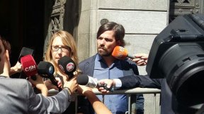 Del Caño denunció que “esta sesión fue convocada bajo extorsión”