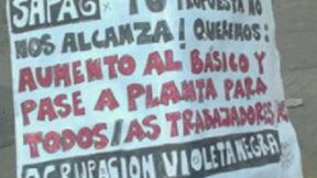 Neuquén - Salud rechazó en las calles la política salarial del gobierno