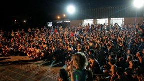 Extraordinaria charla de Pan y Rosas en el Encuentro Nacional de Mujeres