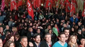 El Frente de Izquierda cerró su campaña frente a la carpa de los trabajadores de Pepsico 