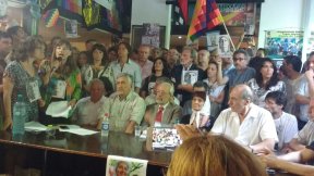 Del Caño: “Seguimos denunciando la detención arbitraria de Milagro Sala”