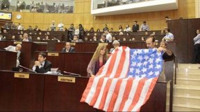 Repudio desde la Legislatura neuquina a la decisión de Trump de construir un muro en la frontera con México