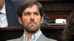 Avanza la propuesta de Del Caño de aumentar la representación de Mendoza en el Congreso Nacional