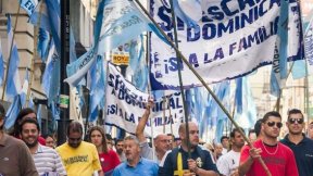 Octavio Crivaro: “Defendemos el descanso dominical sin que los trabajadores pierdan su salario y conquistas”
