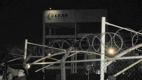 "Alambres de púas y trabajadores es una imagen que no se puede concebir"